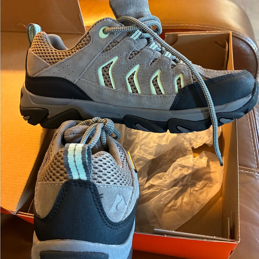 Ozark Trail Women's Athletic Shoes - Black and Gray